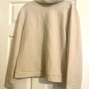 Crown & Ivy Cream Quilted Top